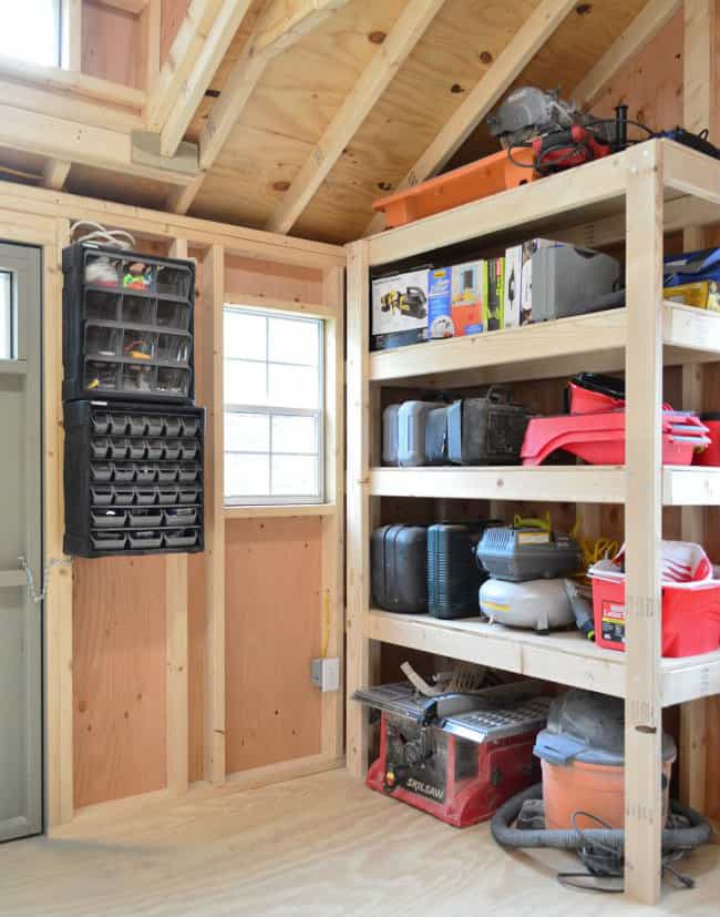 https://www.boomboxstorage.com/assets/img/shed-shelves.jpg